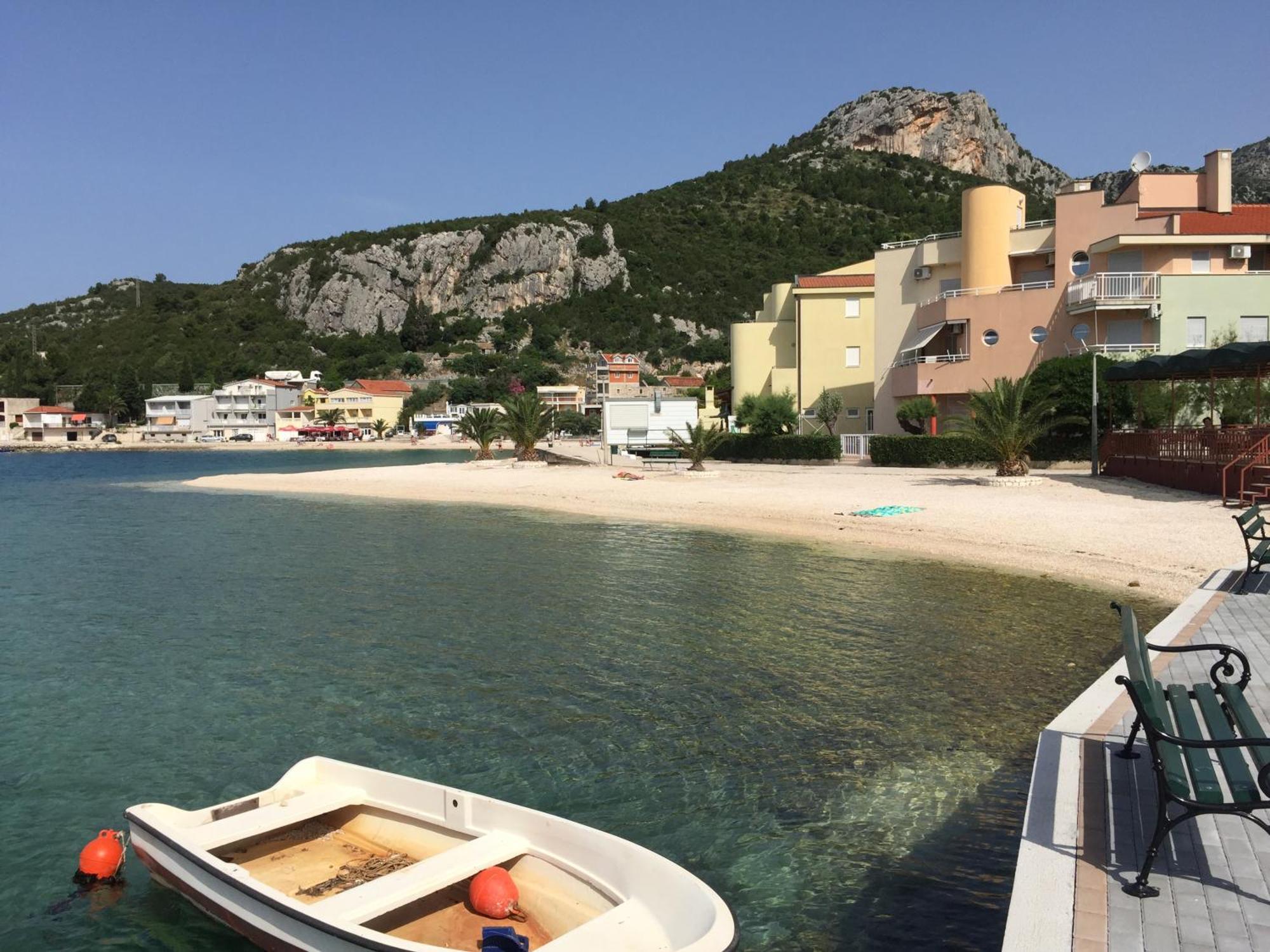 Apartments Ljiljana Klek Εξωτερικό φωτογραφία